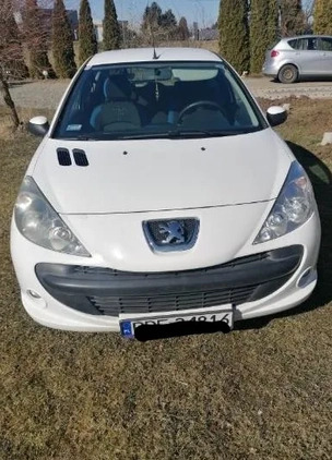 Peugeot 206 cena 9000 przebieg: 139000, rok produkcji 2011 z Pilzno małe 16